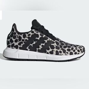 Adidas Swift Run Shoe